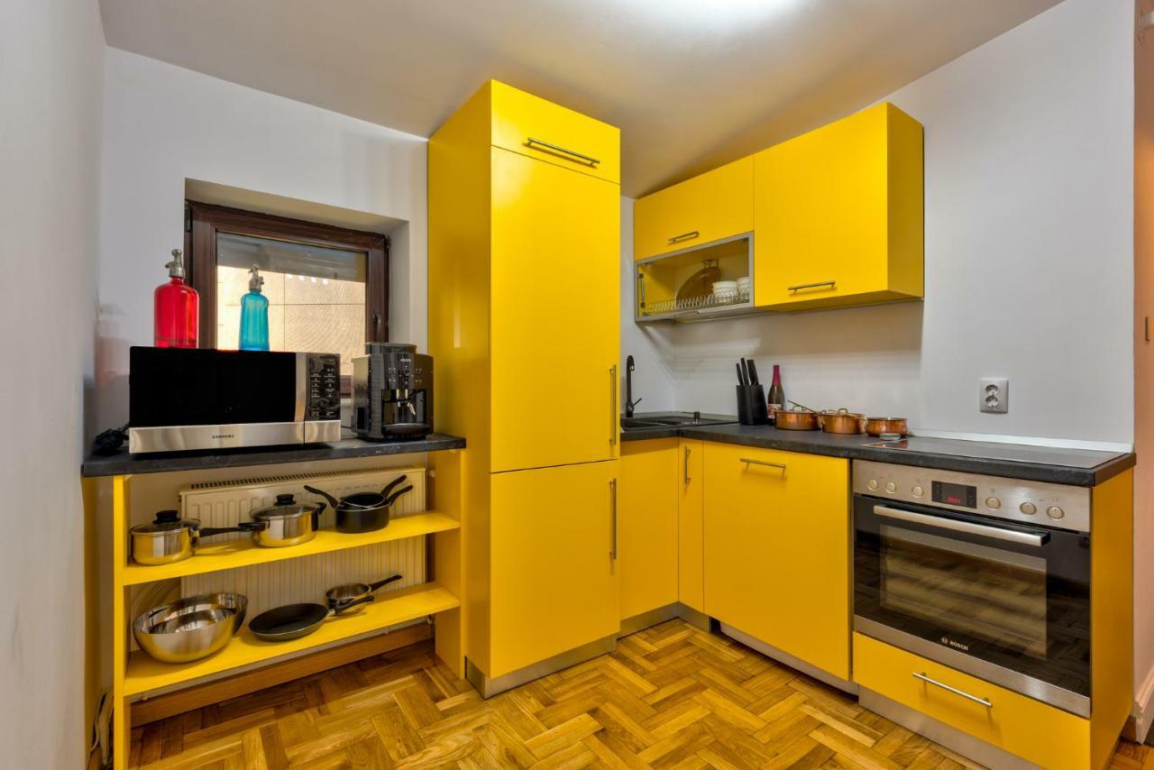 Apartamento Le Park Bucarest Exterior foto